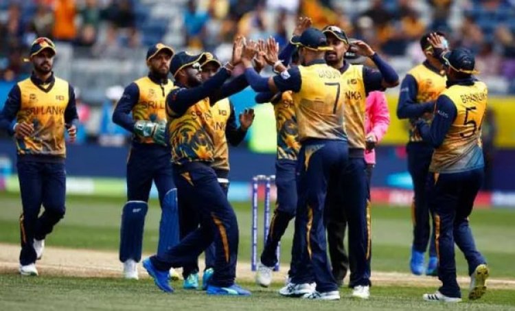 বিশ্বকাপ শেষ লঙ্কান তারকা পেসারের