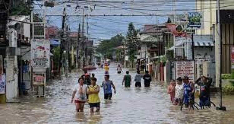  ফিলিপাইনে বন্যা-ভূমিধসে নিহতের সংখ্যা বেড়ে ৯৮