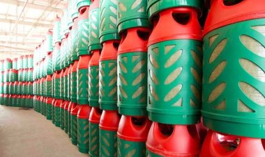 ১২ কেজি এলপিজির দাম বাড়ল ৫১ টাকা