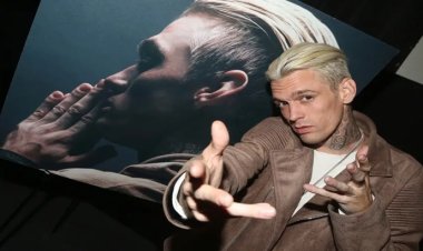 বাথরুম থেকে মার্কিন পপস্টারের লাশ উদ্ধার