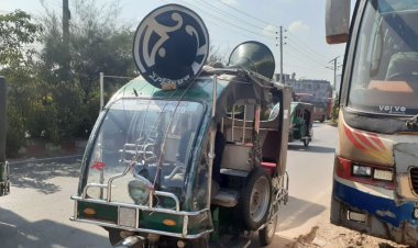 ফরিদপুরে আল্টিমেটাম শেষ হওয়ার আগেই দুই দিন বাস বন্ধের ঘোষণা