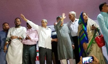 ফরিদপুরের সমাবেশস্থলে ফখরুলসহ বিএনপির কেন্দ্রীয় নেতারা
