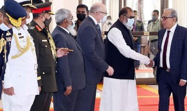 দেশে ফিরেছেন রাষ্ট্রপতি