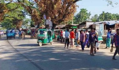 সুনামগঞ্জে চলছে বাস ধর্মঘট, সাধারণ মানুষের দুর্ভোগ
