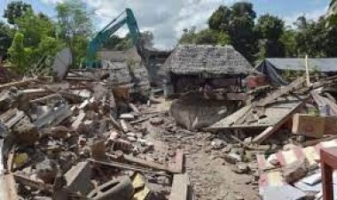 ইন্দোনেশিয়ায় ভয়বহ ভূমিকম্পে নিহত ২০