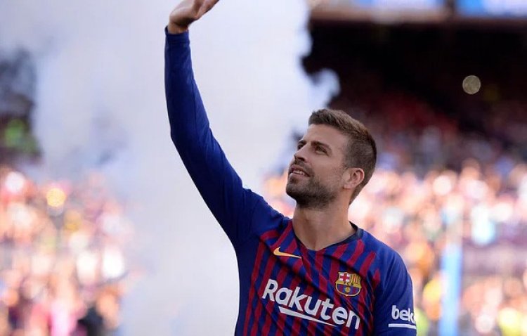 ফুটবলকে বিদায় বলে দিলেন জেরার্ড পিকে