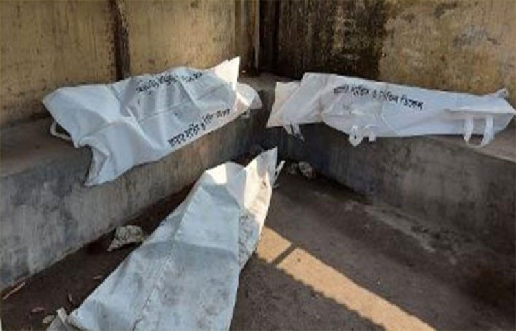 বেতাগীতে মোটরসাইকেল দুর্ঘটনায় ৩ কিশোর নিহত