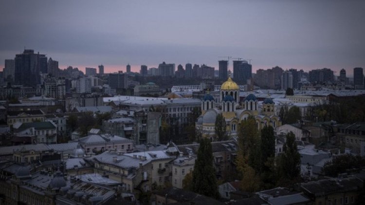 রাশিয়ার ‘বিদ্যুৎ সন্ত্রাসে’ ৪৫ লাখ ইউক্রেনীয় বিদ্যুৎহীন: জেলেনস্কি