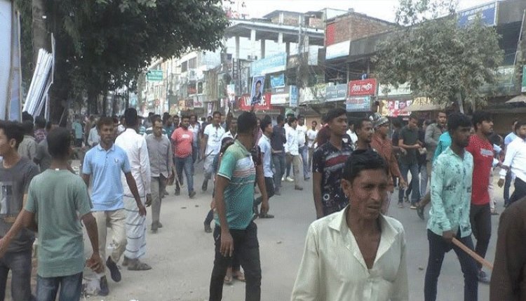 ঝিনাইদহে ছাত্রলীগ ও বিএনপি সংঘর্ষে আহত ১০