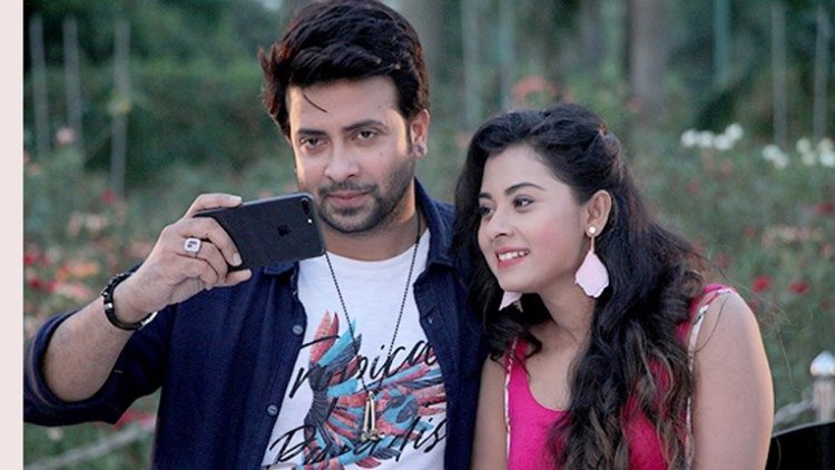 বুবলীকে ডায়মন্ডের নাকফুল উপহার দিলেন শাকিব