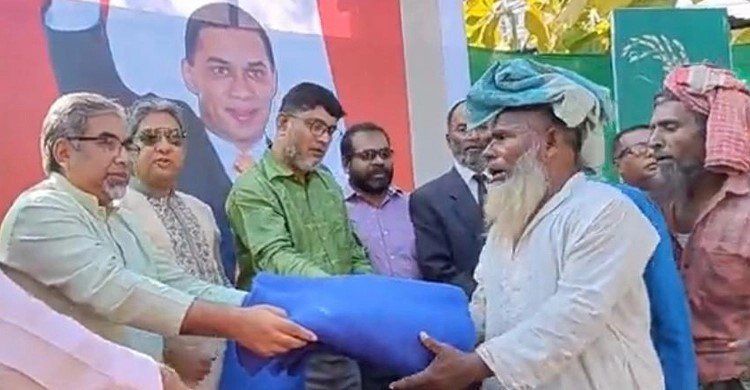 সরকার দেশকে খাদের কিনারে নিয়ে গেছে: প্রিন্স