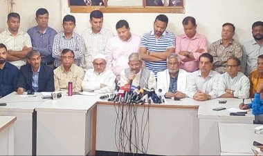 ঢাকার গণ সমাবেশকে বানচাল করার জন্য সরকার নানামূখী দমননীতি চালাচ্ছে: মির্জা ফখরুল