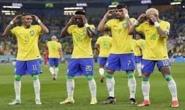  এক বিশ্বকাপে স্কোয়াডের ২৬ খেলোয়াড় খেলিয়ে ইতিহাস ব্রাজিলের