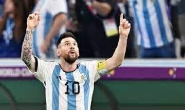  মেসি বিশ্বকাপ জিতবে, এরই মধ্যে লেখা হয়ে গেছে: ইব্রা