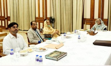 প্রধানমন্ত্রীর সঙ্গে বৈঠকে রওশন এরশাদ ও জিএম কাদের