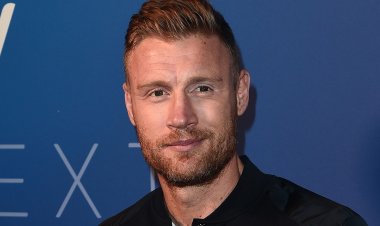  গাড়ি দুর্ঘটনার কবলে ফ্লিনটফ, এয়ারলিফট করে নেওয়া হলো হাসপাতালে