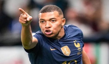মরক্কোকে থামিয়ে ফাইনালে এমবাপের ফ্রান্স