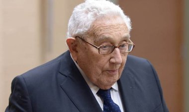 ইউক্রেন নিয়ে শান্তি আলোচনার এখনই সময়: হেনরি কিসিঞ্জার