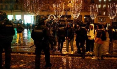 ফাইনালে হেরে ফ্রান্সের বেশ কয়েকটি শহরে দাঙ্গা