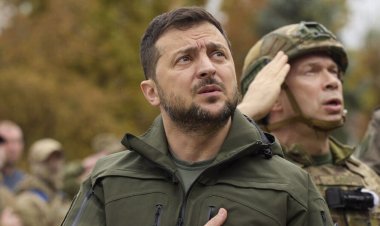 রুশ হামলার মধ্যেই আমেরিকা গেলেন জ়েলেনস্কি, পাহারায় নেটোর যুদ্ধবিমান