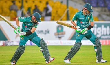  টস জিতে ব্যাটিংয়ে পাকিস্তান