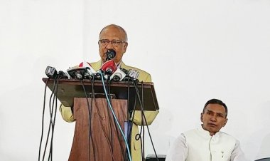 সরকার হটানো ছাড়া কোনো বিকল্প নেই : ড মোশাররফ