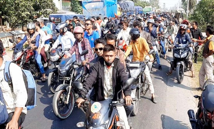 ৫০ হাজার মোটরসাইকেলে রাজশাহীর সমাবেশে বিএনপি নেতাকর্মীরা