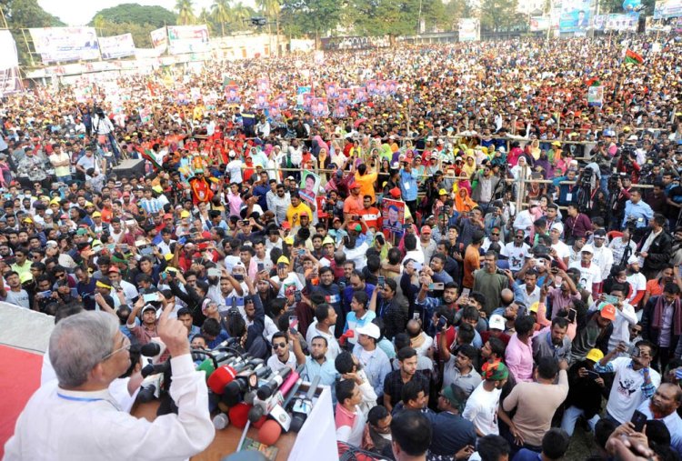 ১০ ডিসেম্বরের সমাবেশ নিয়ে দুঃস্বপ্ন দেখছে সরকার: মির্জা ফখরুল