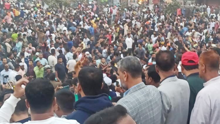 অনুমতির পরেই গোলাপবাগ মাঠে বিএনপির নেতাকর্মীদের ভিড়