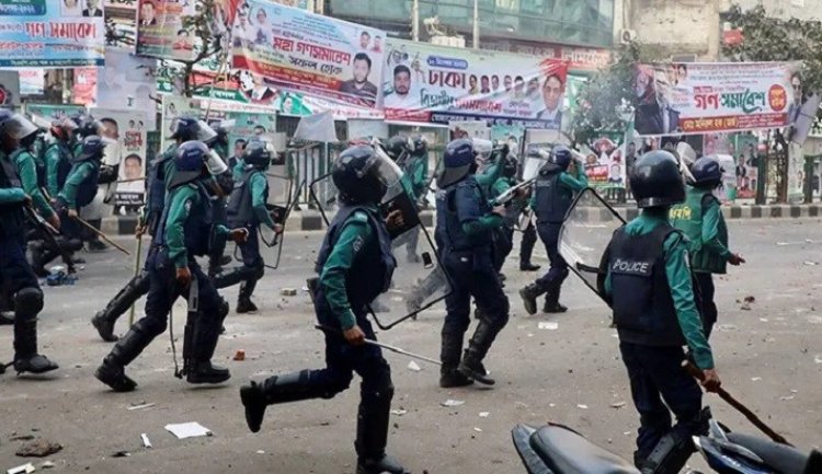 দমন নীতির নিন্দা বিশিষ্ট নাগরিকদের