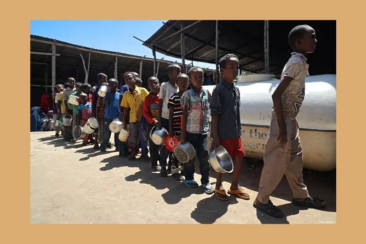 তীব্র খাদ্য সংকটের ঝুঁকিতে ৮৩ লাখ সোমালিয়ান, দুর্ভিক্ষের আশঙ্কা