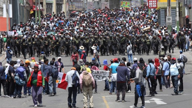 পেরুতে জরুরি অবস্থা জারি