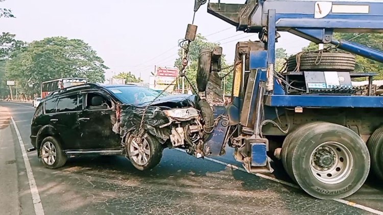 প্রাইভেট কারের ধাক্কায় প্রাণ গেল মসজিদের ইমামের