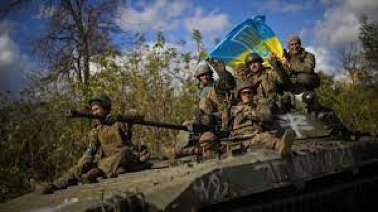  গুরুত্বপূর্ণ ক্রেমিন্না পুনর্দখলের দ্বারপ্রান্তে ইউক্রেনীয় সেনারা