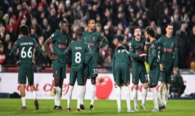  ৮৫ বছর পর ব্রেন্টফোর্ডের কাছে পরাজয় লিভারপুলের