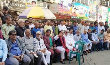 রাজধানীর বিভিন্ন পয়েন্টে আওয়ামী লীগের সতর্ক অবস্থান