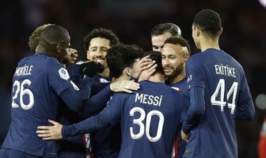 মাঠে ফিরেই মেসির গোল, জয় পেল পিএসজি