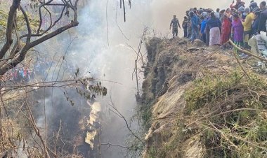 ৭২ আরোহী নিয়ে নেপালে বিমান বিধ্বস্ত