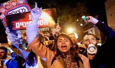 নেতানিয়াহুর বিরুদ্ধে প্রতিবাদে উত্তাল ইসরাইল
