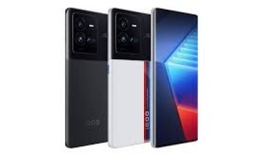 iQOO 10 এর দাম কমল প্রায় সাড়ে 15 হাজার টাকা, নতুন ফ্ল্যাগশিপ ফোন লঞ্চের পর সিদ্ধান্ত