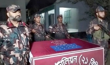 যশোরে সাড়ে ৬ কোটি টাকার সোনাসহ ২ পাচারকারী আটক