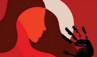 প্রধান শিক্ষকের কুপ্রস্তাবে রাজি না হওয়ায় শিক্ষিকাকে মারধর