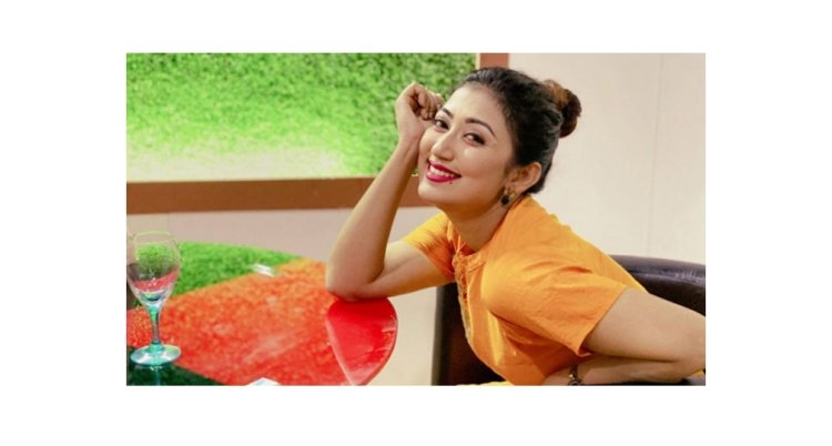 সম্ভাবনাময়ী চিত্রনায়িকা মানসী প্রকৃতি