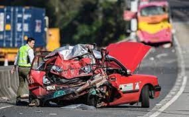  চীনে সড়ক দুর্ঘটনায় নিহত ১৭