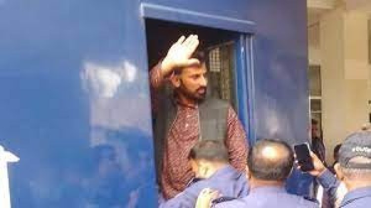  নাশকতা মামলায় কারাগারে সাতক্ষীরার পৌর মেয়র 