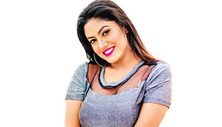 ‘প্রেমকাব্য’ ছবিতে দ্বৈত চরিত্রে মৌ খান