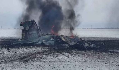 ইউক্রেনের নৌঘাঁটিতে হামলা চালিয়েছে রাশিয়া