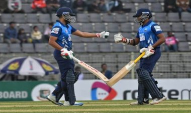 বরিশালকে হারিয়ে ‘তৃতীয়’ জয় ঢাকার