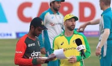 টস জিতে ব্যাট করতে নেমেই বিপদে অস্ট্রেলিয়া