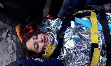 তুরস্কের ধ্বংসস্তূপে আরেক অলৌকিক ঘটনা!